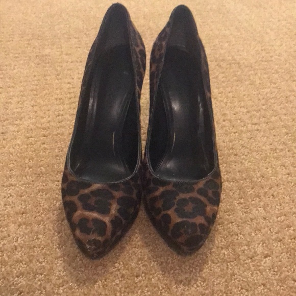 enzo angiolini leopard flats